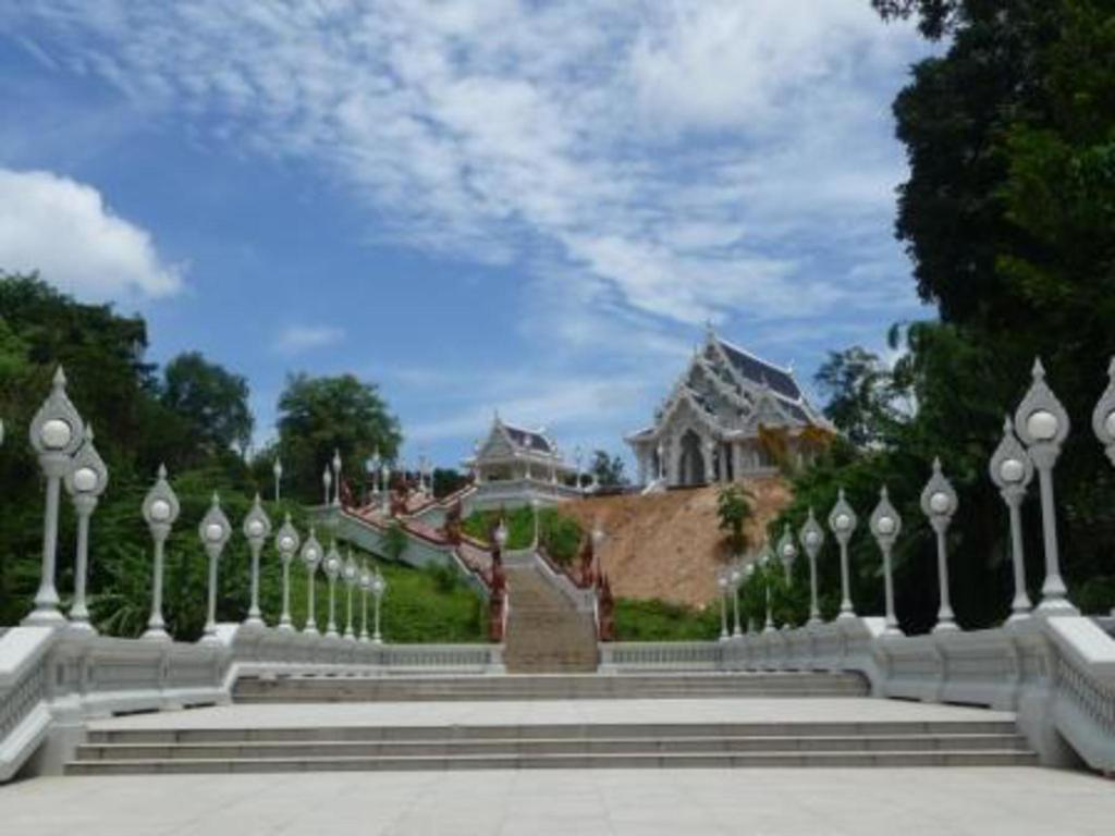 Klong Muang Inn Ban Ko Kwang Exteriör bild